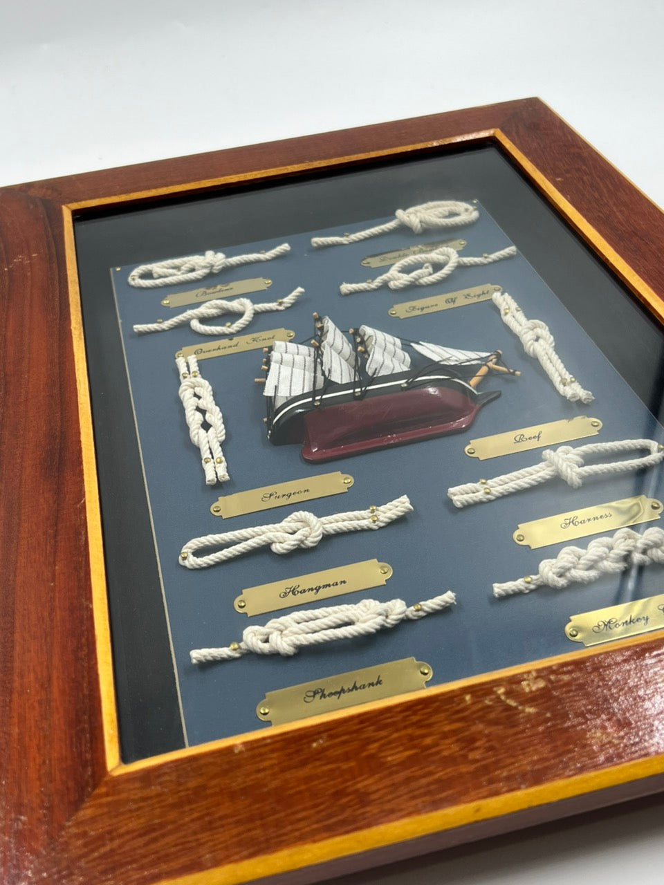 Ναυτικός Διακοσμητικός Πίνακας Κόμποι & Ιστιοφόρο Ξύλινη Κορνίζα