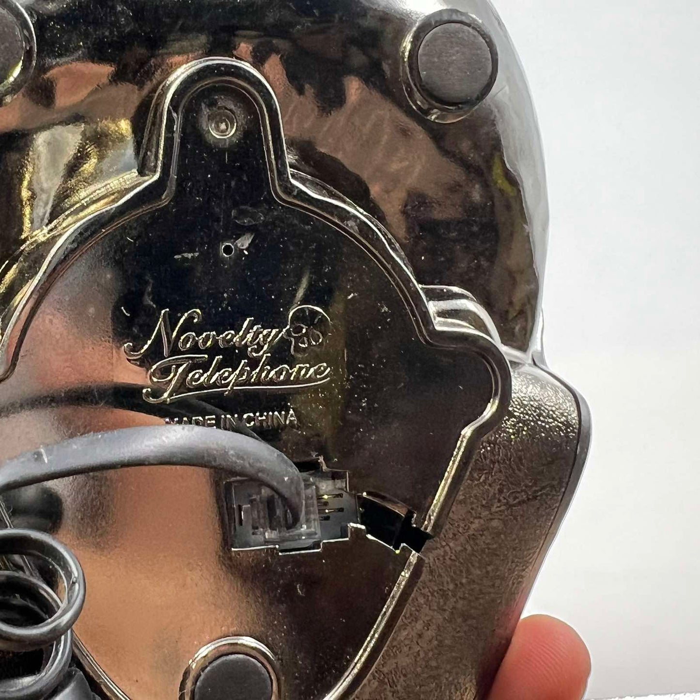 Retro τηλέφωνο κρανίο “Skull Novelty Telephone” – Μεταλλικό chrome design 90s