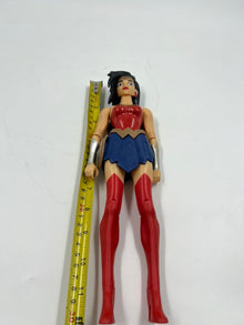 Mattel Wonder Woman Φιγούρα Δράσης 30cm