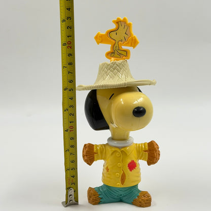McDonald's Snoopy Scarecrow Happy Meal Figure 2000 Peanuts