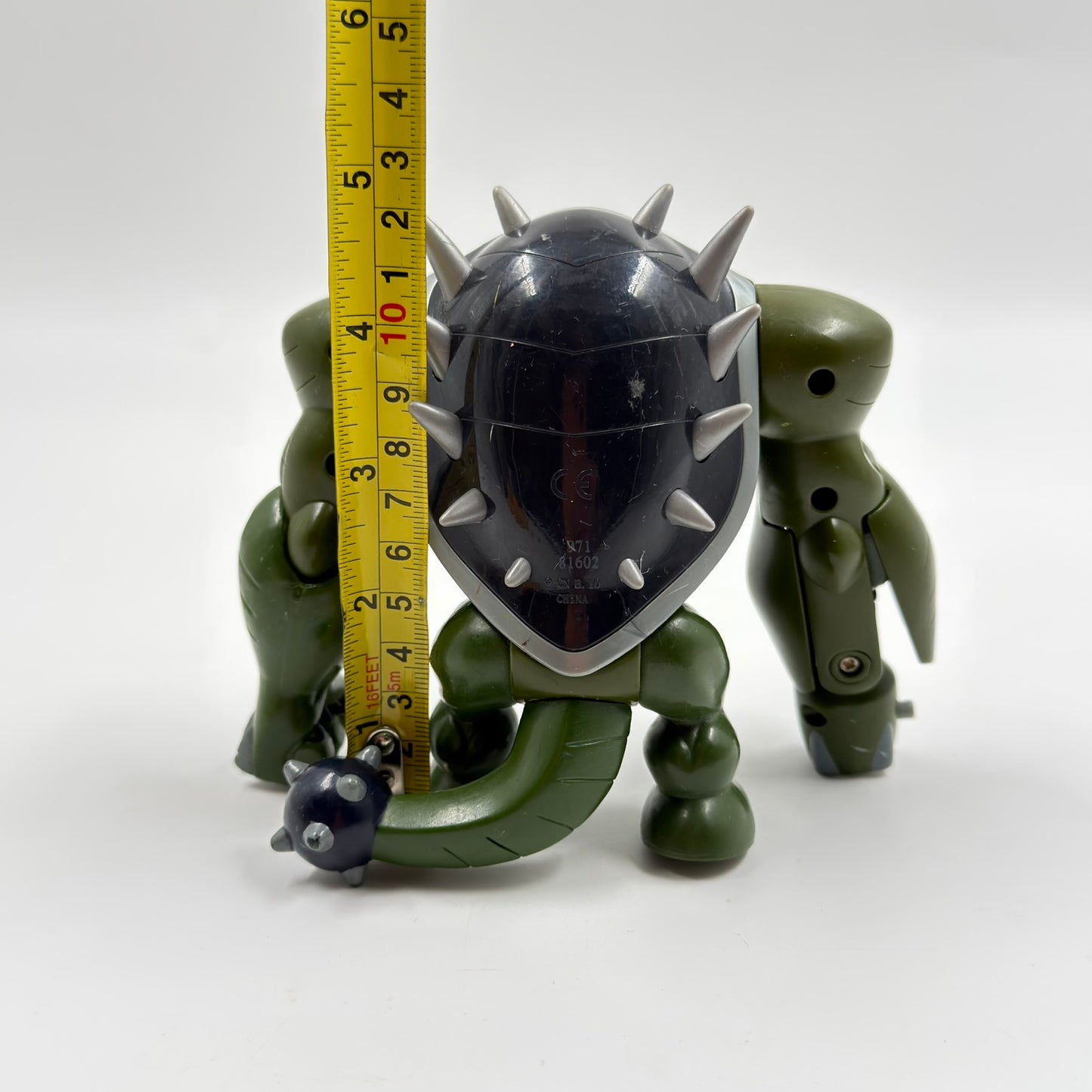 Ben 10 Ultimate Alien Humungousaur Bandai Action Figure 2010