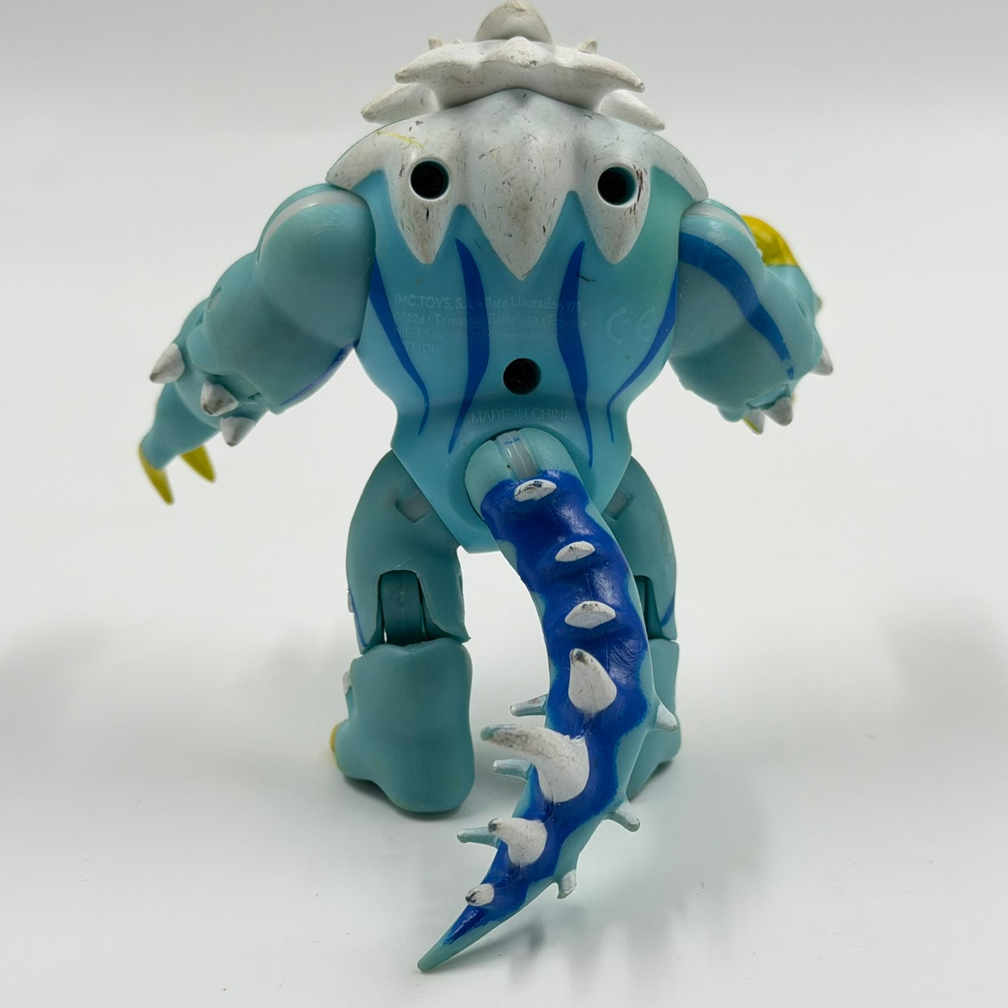 Invizimals Icelion Mega Action Figure 2014 IMC Toys
