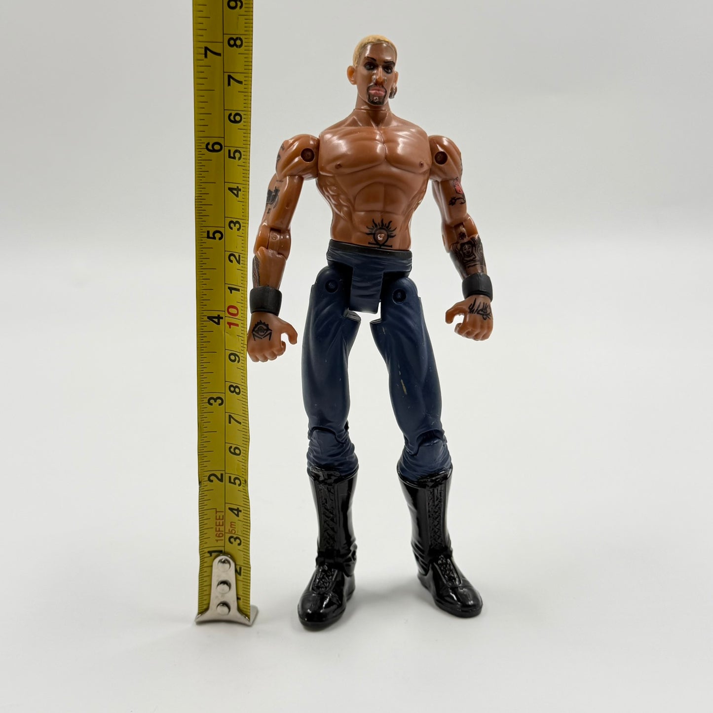 Dennis Rodman WCW Power Slam Action Figure 2000 Toy Biz Wrestling