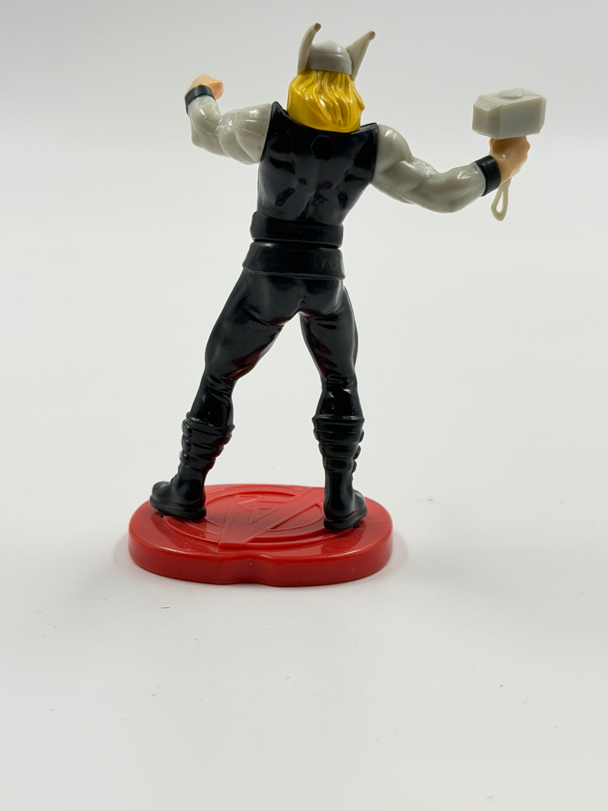 Thor Marvel Avengers Kinder Maxi Figure Collectible