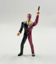 Batman Forever Two-Face Harvey Dent Action Figure Kenner 1995