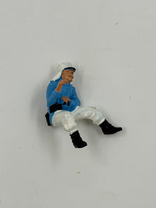 Vintage Φιγούρα Στρατιώτη / Εξερευνητή Καθιστή – Retro Plastic Toy Figure