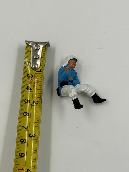 Vintage Φιγούρα Στρατιώτη / Εξερευνητή Καθιστή – Retro Plastic Toy Figure