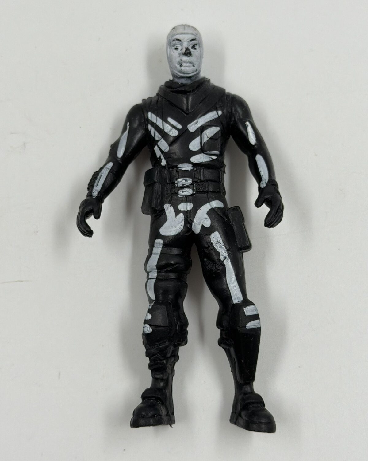 Φιγούρα δράσης Fortnite Skull Trooper Premium Action Figure Epic Games