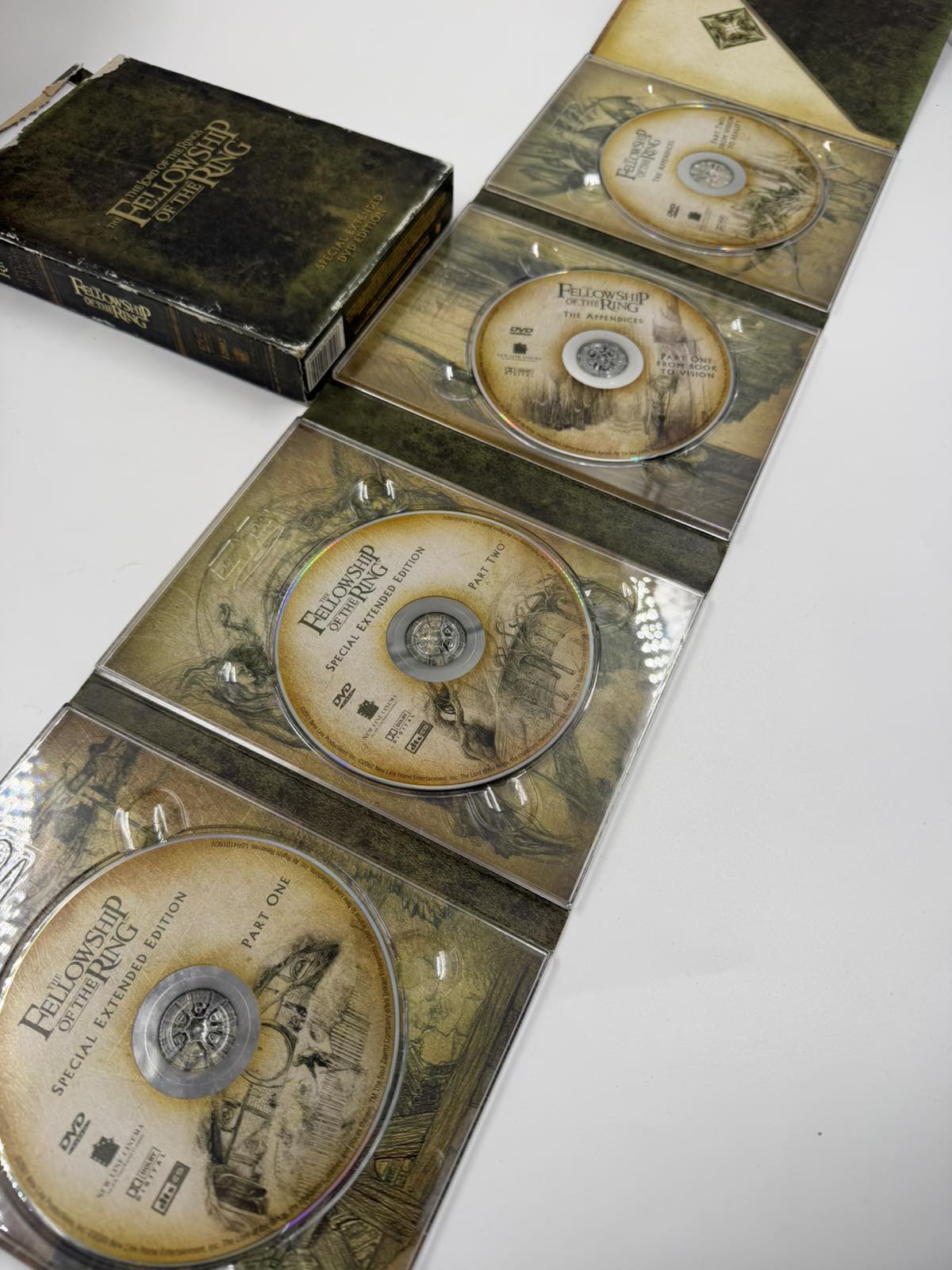 The Lord of the Rings The Fellowship of the Ring Special Extended DVD Edition Collector Box Set