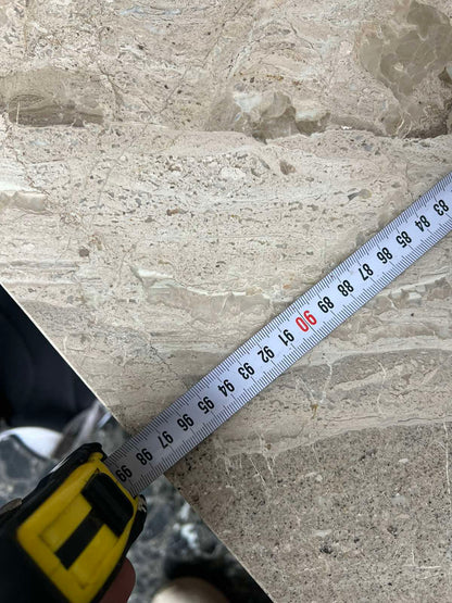 Ξύλινο Τραπέζι Με Μαρμάρινη Βάση
