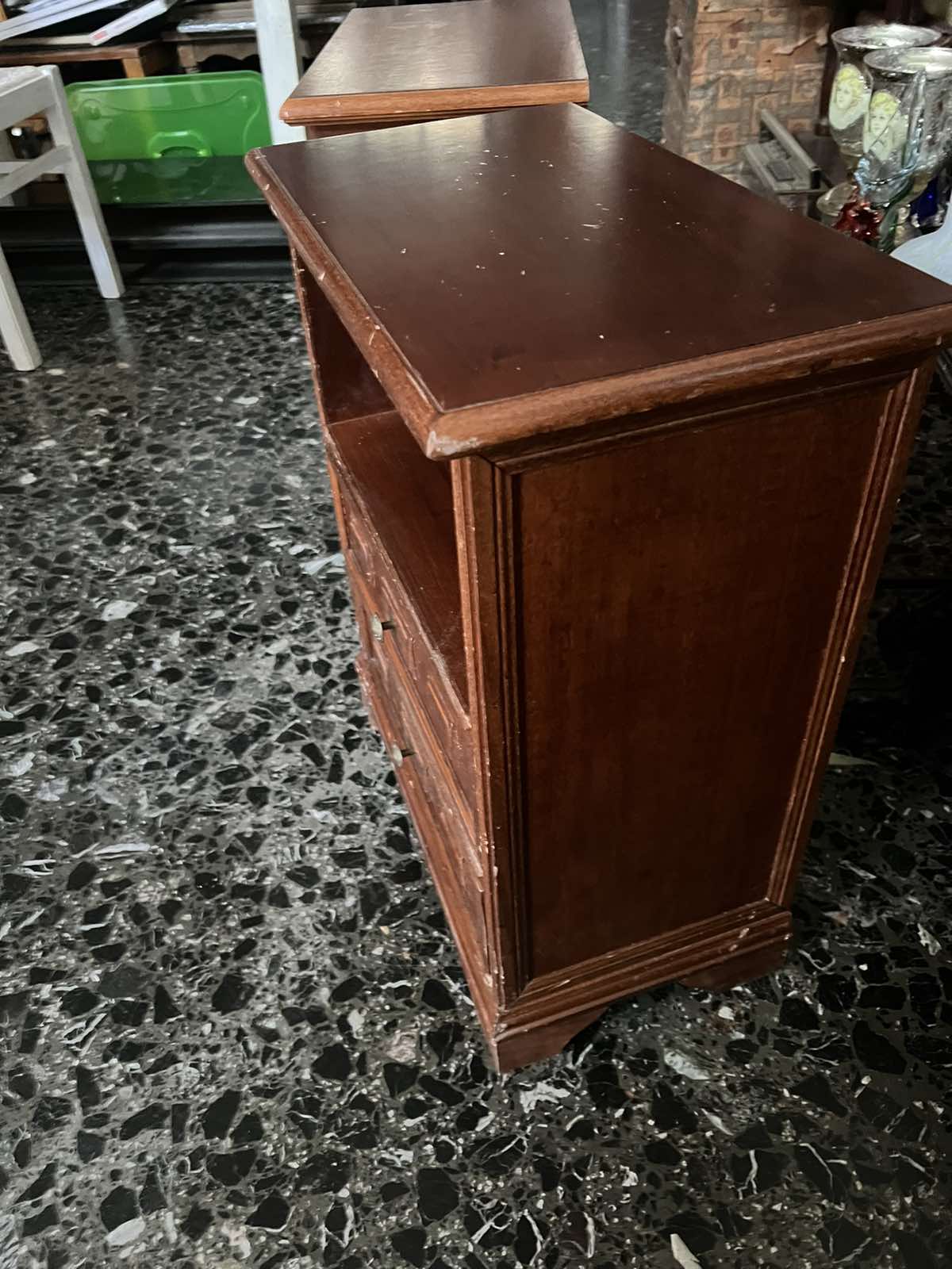 Ξύλινο Κομοδίνο Vintage