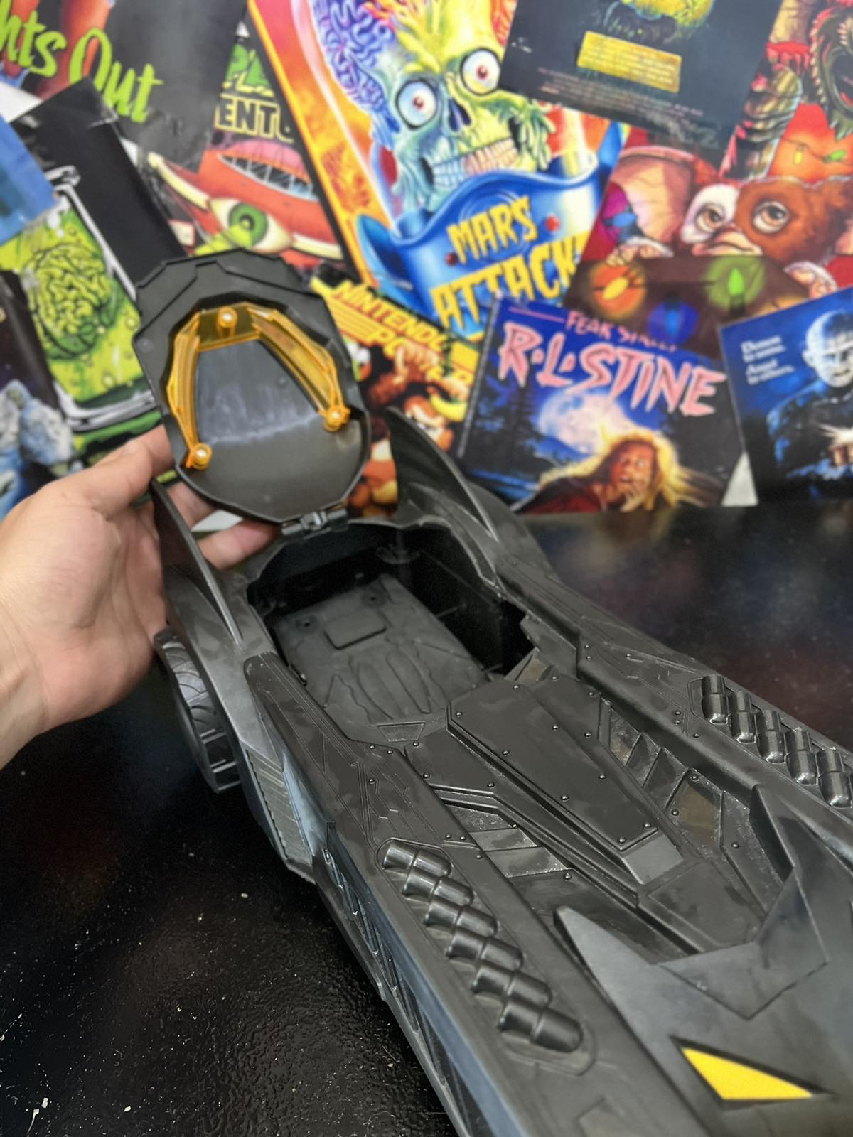 Παιχνίδι - Φιγούρα Όχημα Batmobile DC