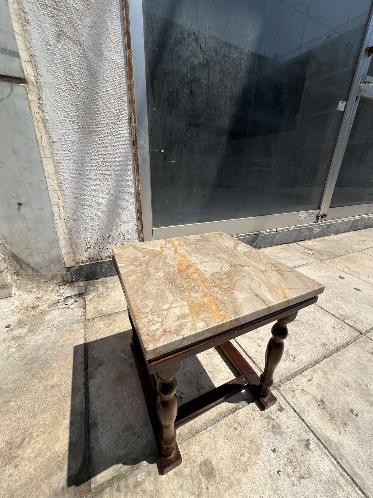 Μικρό Τραπεζάκι Ξύλινο Με Μαρμάρινη Βάση