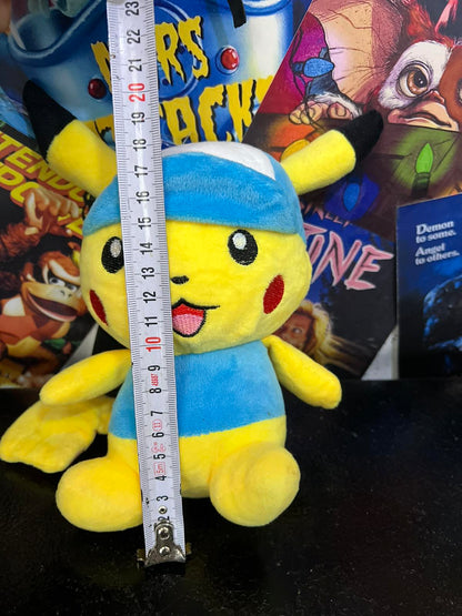 Λούτρινο χαρακτήρα Pokémon – Pikachu με μπλε καπέλο