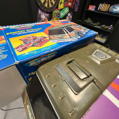 Συλλεκτικό Παιχνίδι Micro Machines Military Battle Zones Combat Carrier
