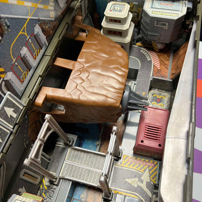 Συλλεκτικό Παιχνίδι Micro Machines Military Battle Zones Combat Carrier
