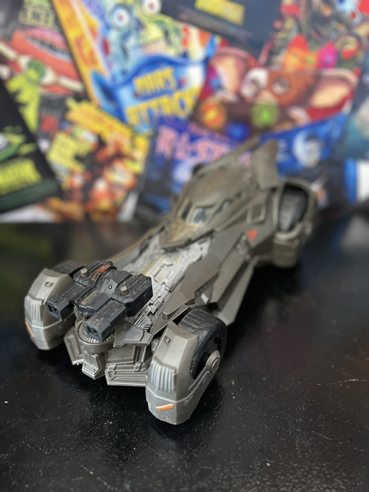Παιχνίδι - Φιγούρα Όχημα Batmobile Της DC