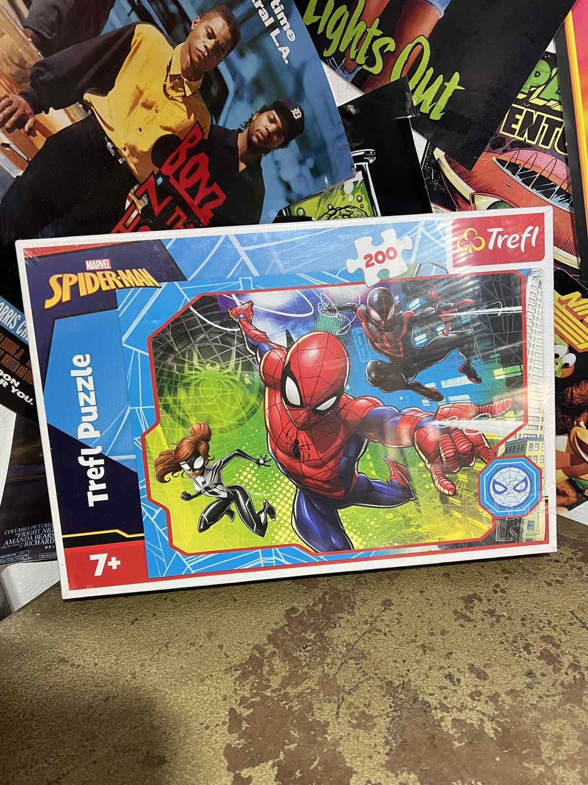 Παιδικό Παζλ Spiderman 200 Κομμάτια