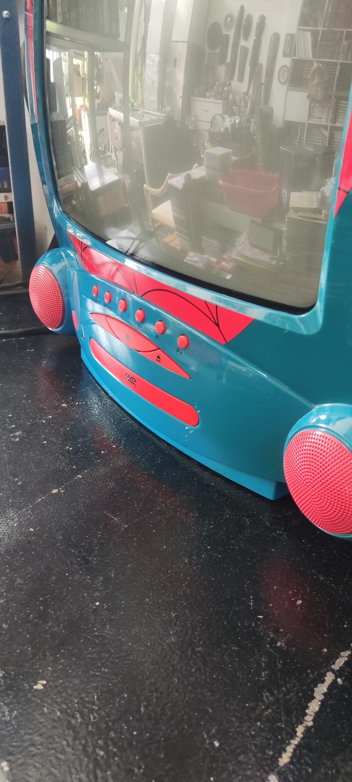 Τηλεόραση Crt Spiderman Και DVD