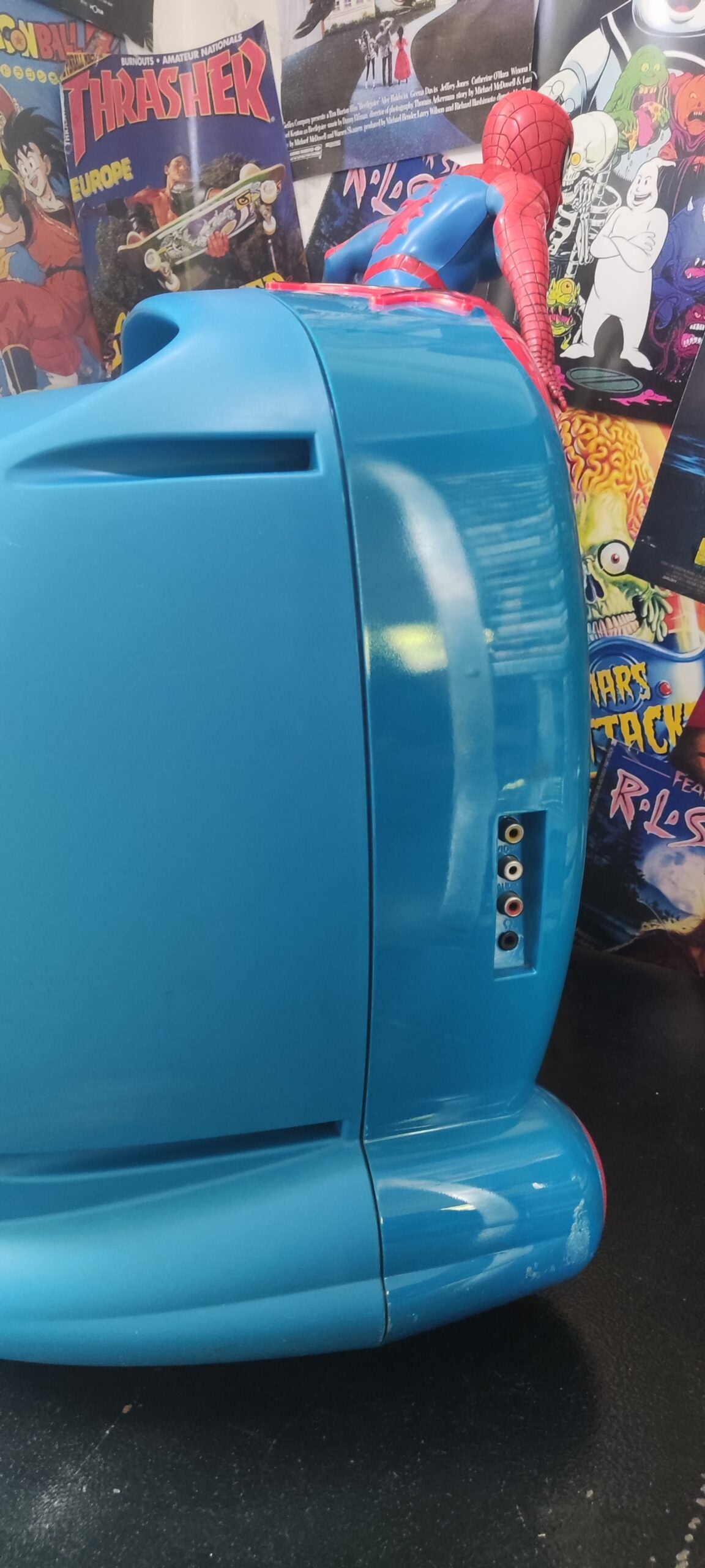 Τηλεόραση Crt Spiderman Και DVD