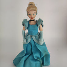 Πορσελάνινη Κούκλα Σταχτοπούτα Της Disney