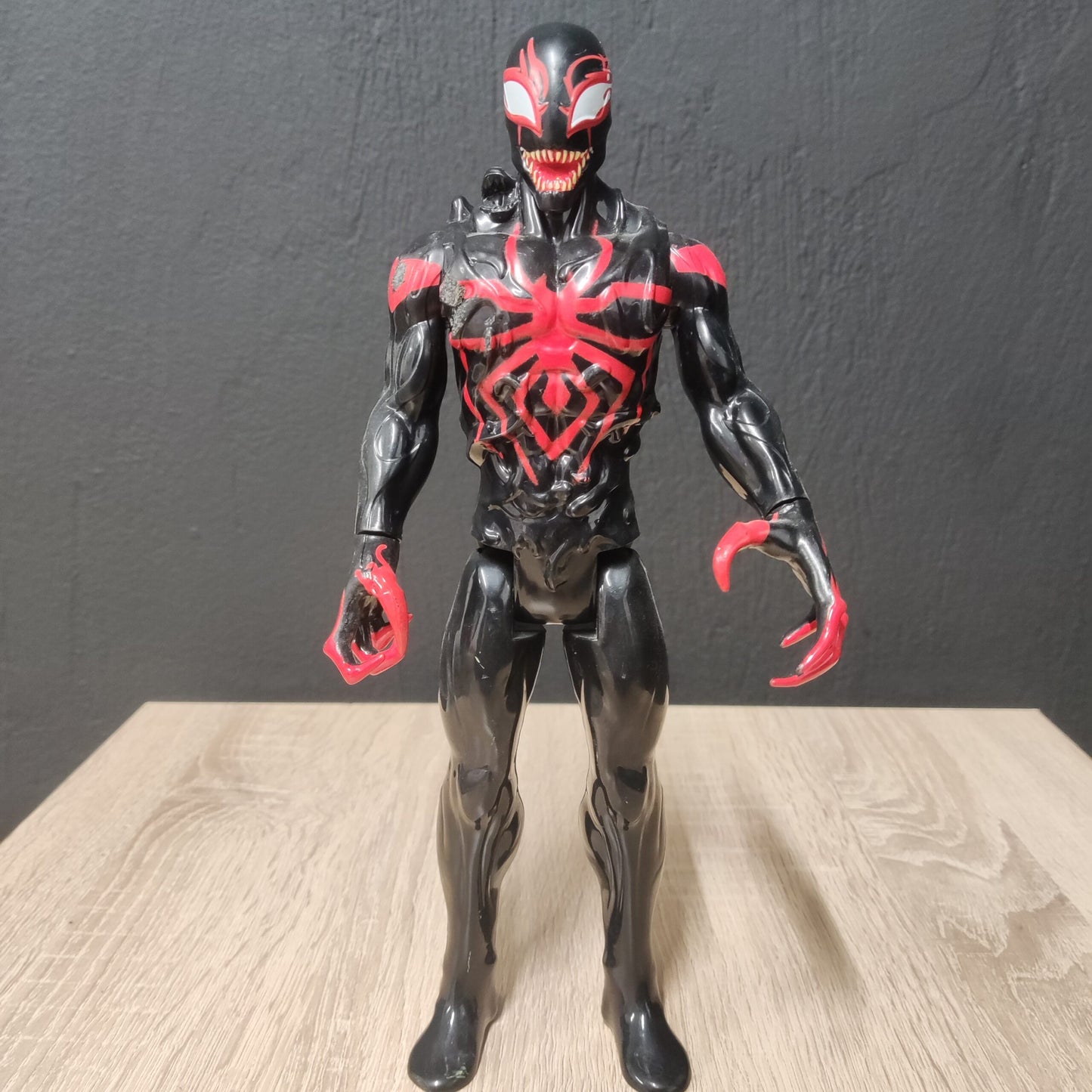 Μεγάλη Φιγούρα Spiderman-Venom Hasbro 2017