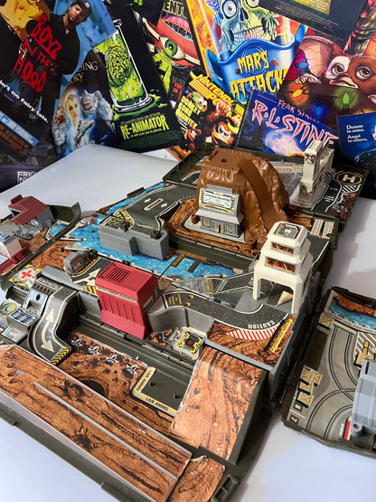 Micro Machines Στρατιωτικό Van Που Γίνεται Στρατιωτική Βάση